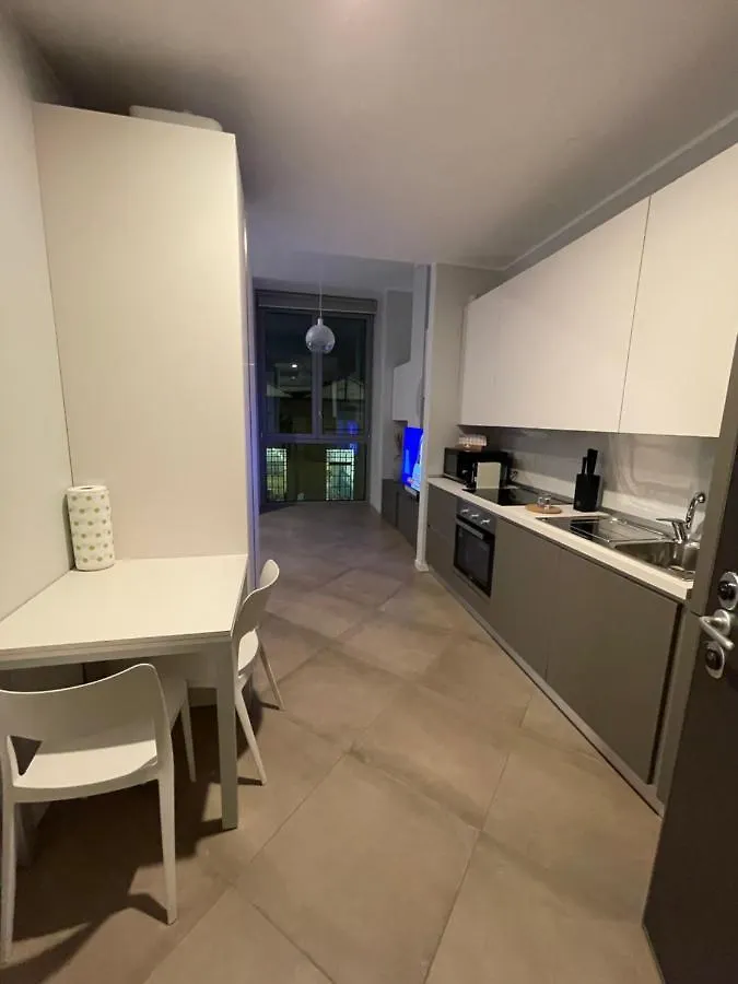Holiday home Suitesettepesciolini - Casa Vacanza Zoe Milan